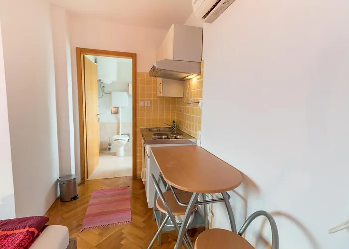 Ivan 2 Floor With Sea View *